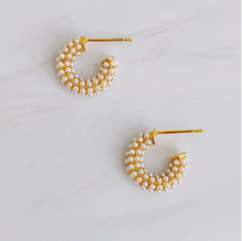 Load image into Gallery viewer, Gold Mini Pearls Mini Hoop Earrings
